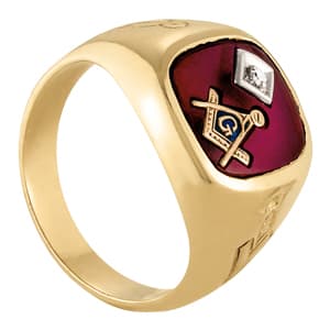 Men's Ring Color (0.02 ct. tw.), Side view in white gold or platinum