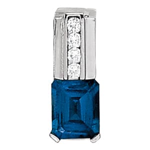 Pendants Color Emerald — White Gold