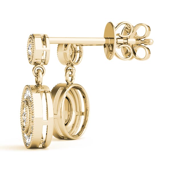 Center is cluster not 1 stone (1/8 ct. tw.), Angle view in yellow gold