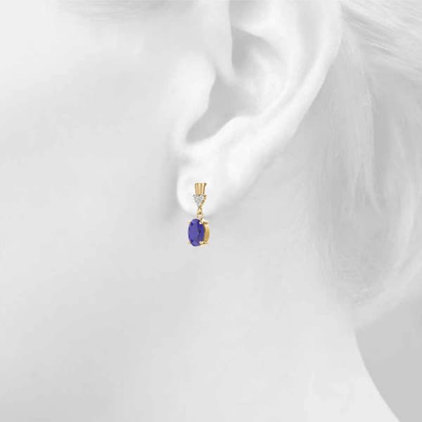 Color Oval Earring (0.06 ct. tw.), Top view in yellow gold
