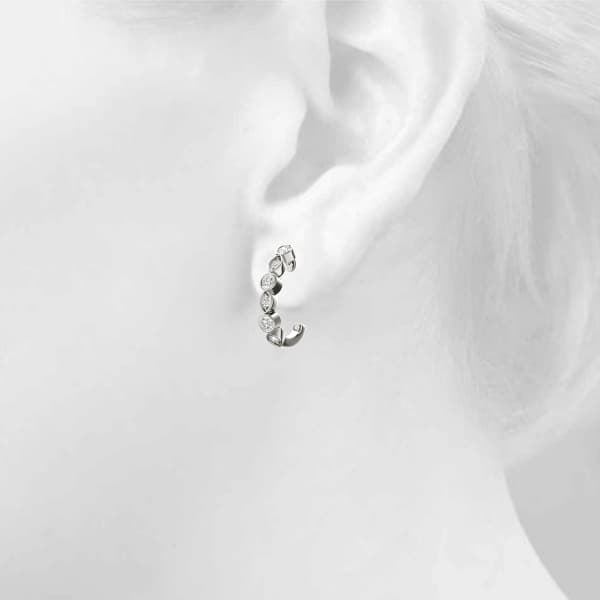 Fashion Earrings (0.29 ct. tw.), Top view in white gold or platinum