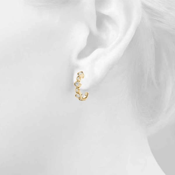 Fashion Earrings (0.21 ct. tw.), Top view in yellow gold