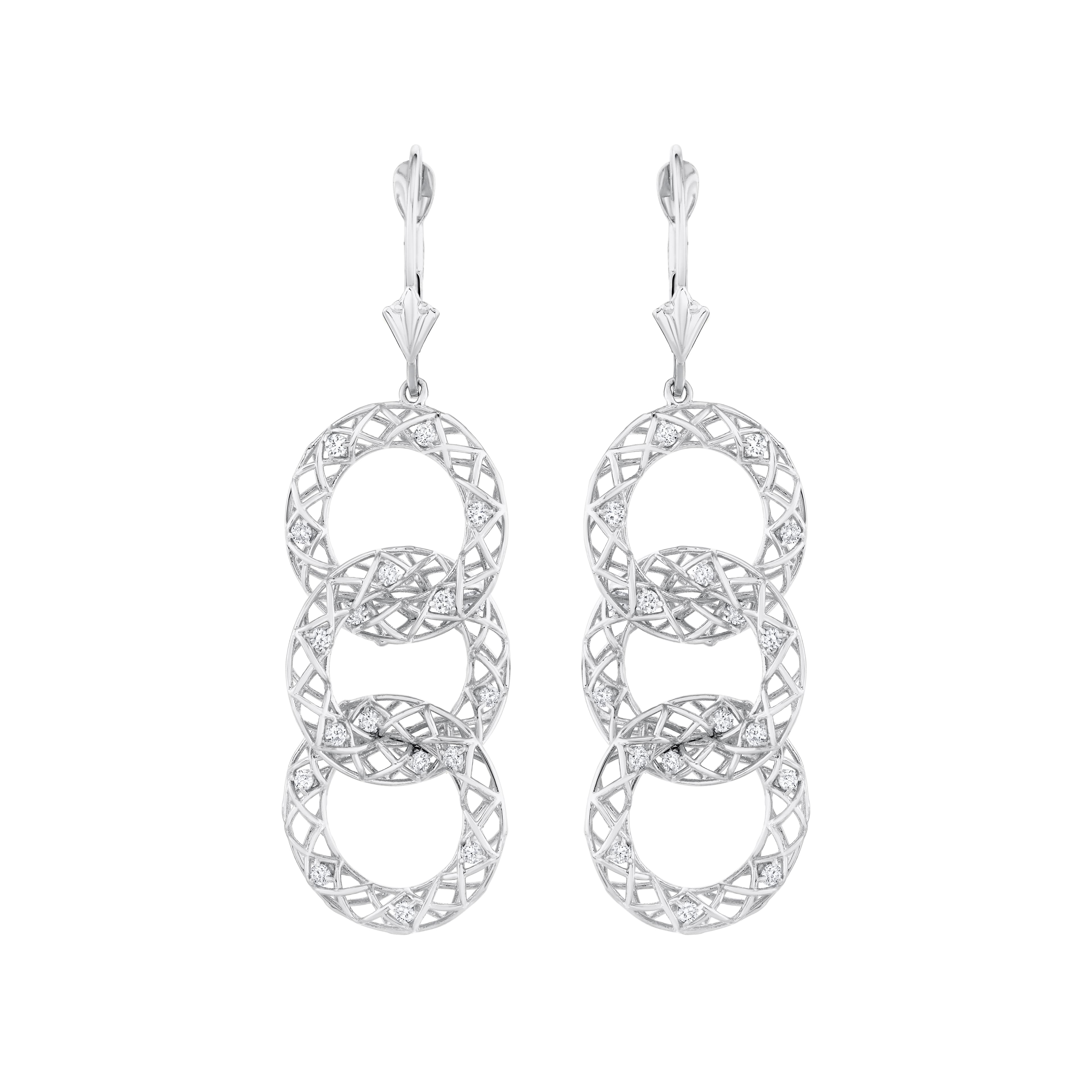 Light Weight 3 Circle Earrings — View 1