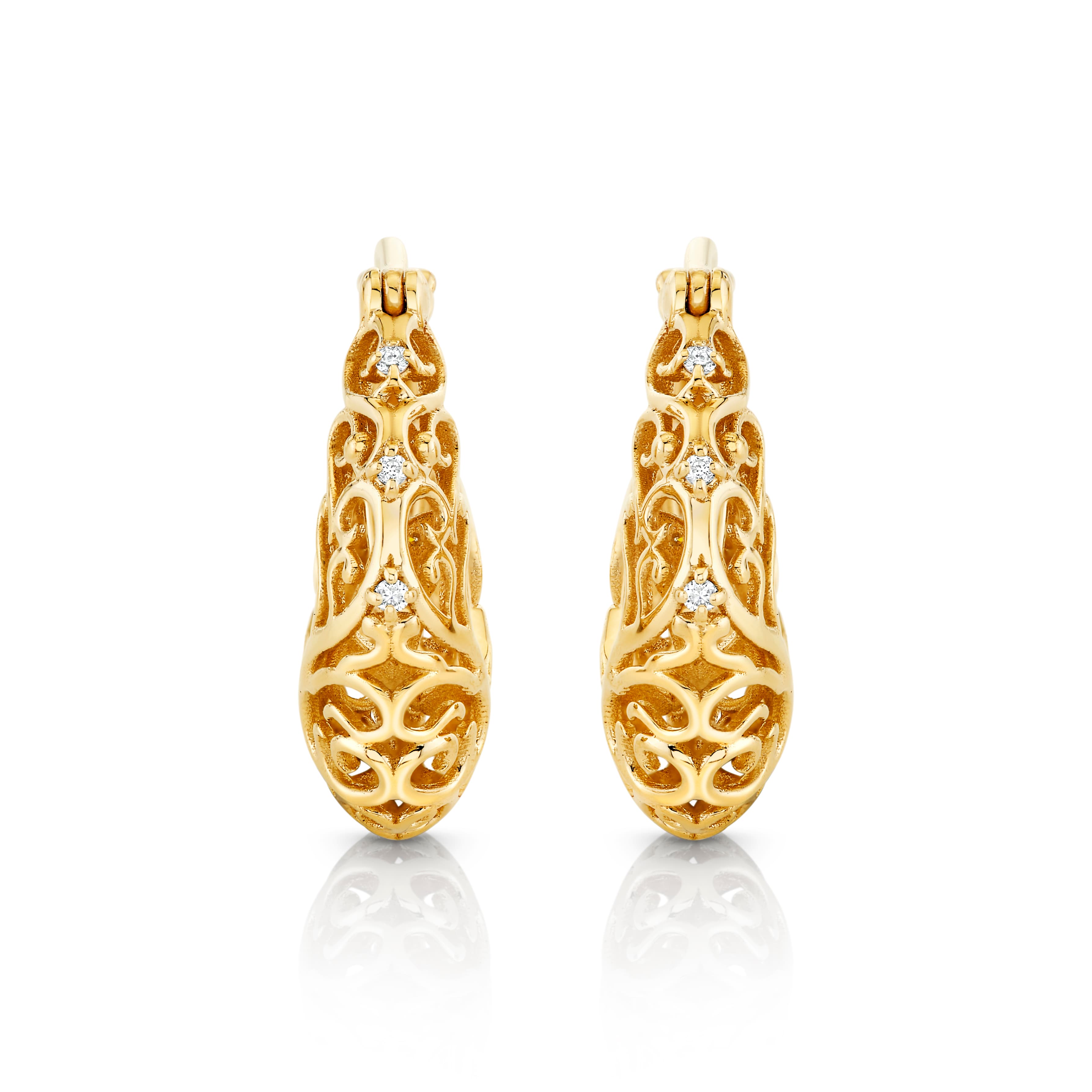 Light Weight Square Basket Earrings (0.43 ct. tw.), Front view in yellow gold
