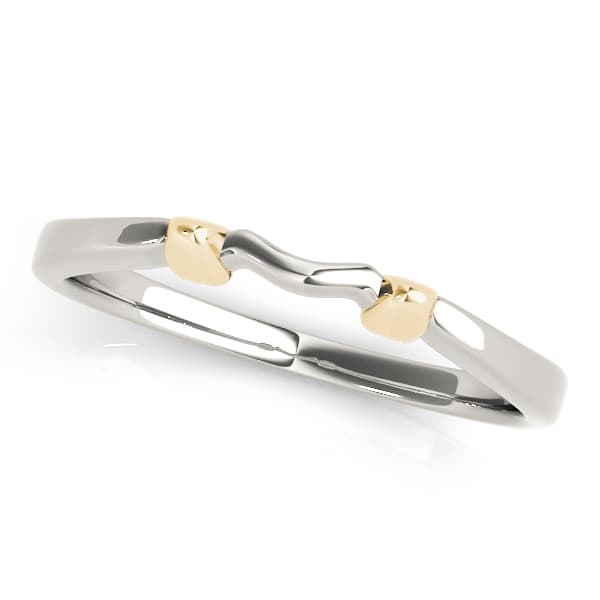 Curved Wedding Band, Front view in yellow gold