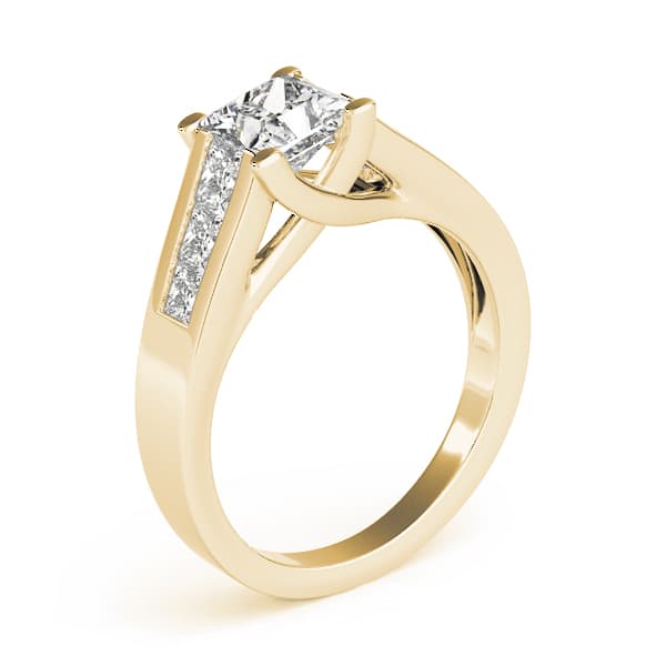 Trellis Engagement Ring, style 82075, Top view in yellow gold