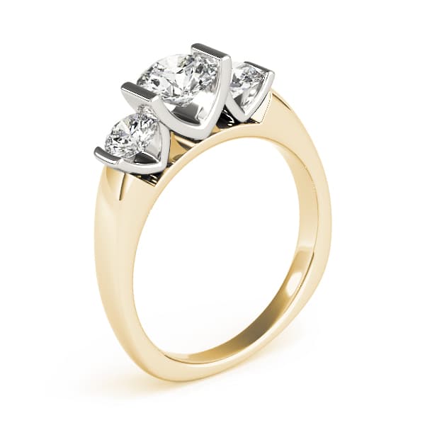 3-Stone Round Engagement Ring, style 82759, Top view in yellow gold