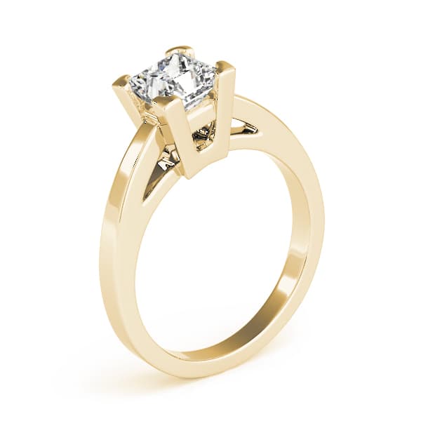 Solitaire Engagement Ring, style 82877, Top view in yellow gold