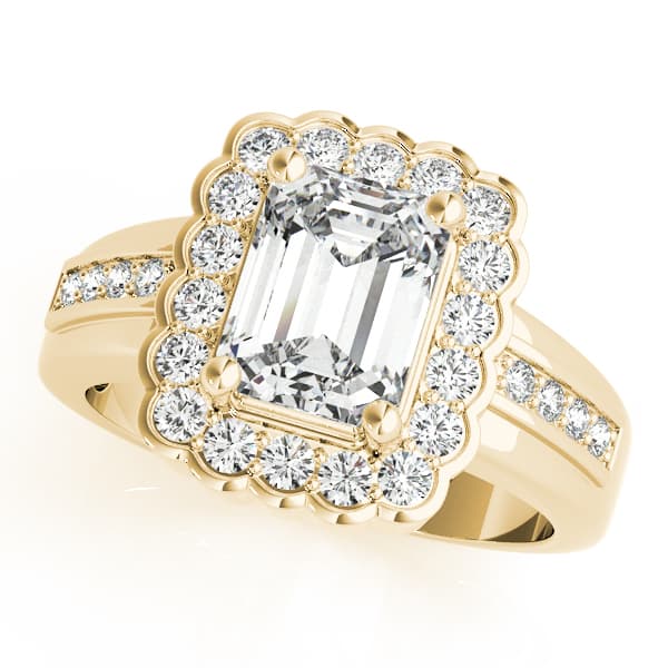 Emerald Gemstone Ring in Yellow gold