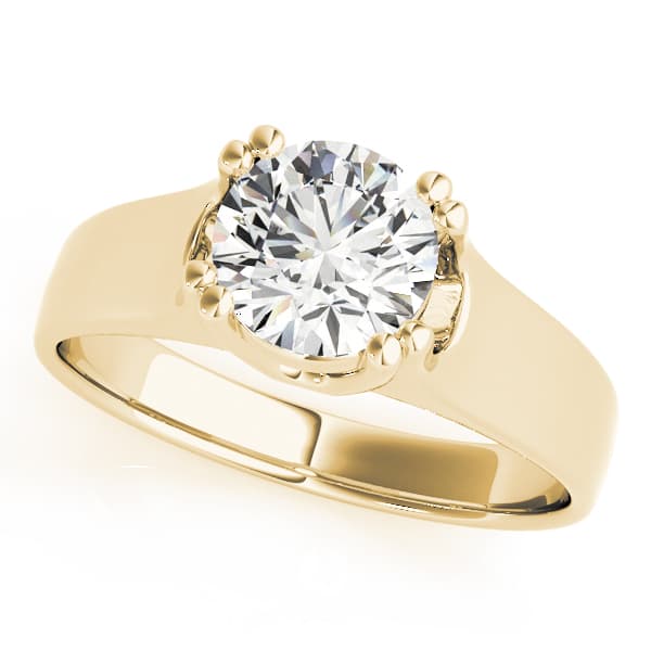 Solitaire Double Prong Engagement Ring in Yellow gold