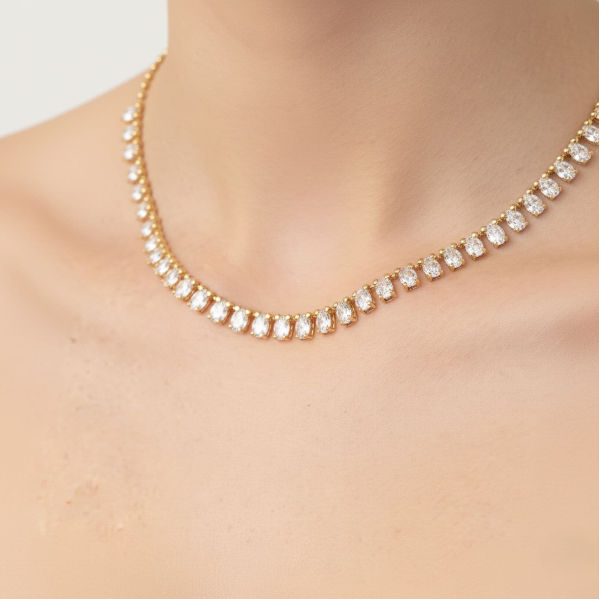 LGD Oval Stationary Necklace (6 1/4 ct. tw.), Side view in yellow gold