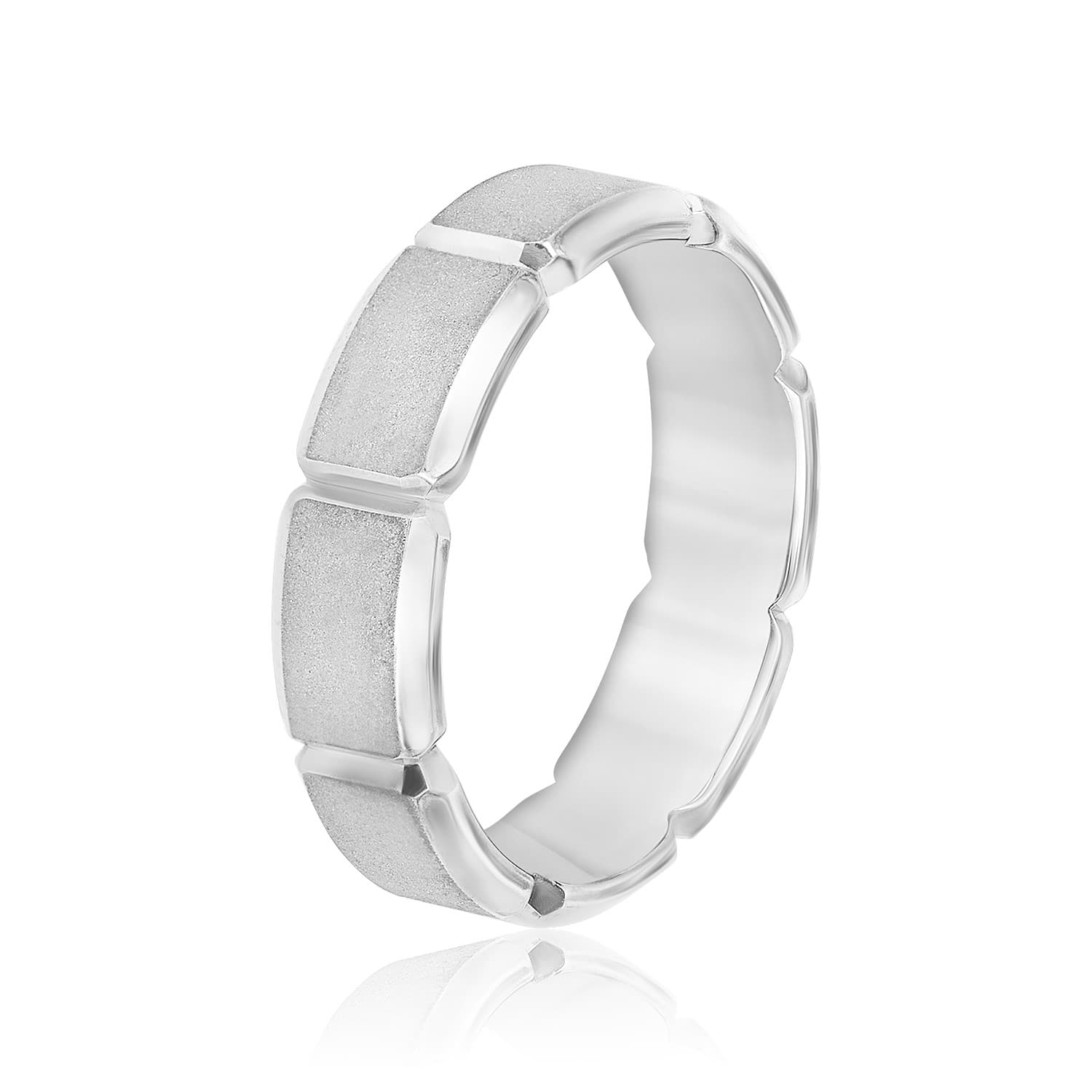 5mm Light Weight Men's Band, Side view in white gold or platinum