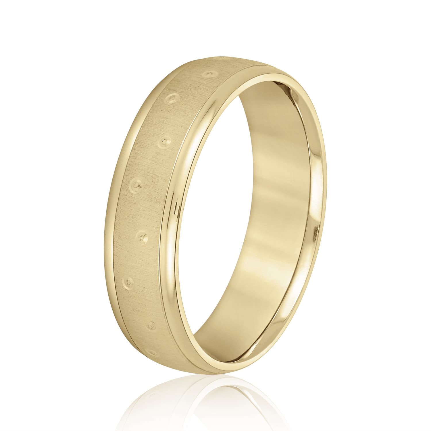 7mm Heavy Weight Men's Band, Side view in yellow gold